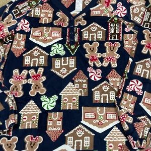 Disney gingerbread mickey & minnie mouse christmas pajama set